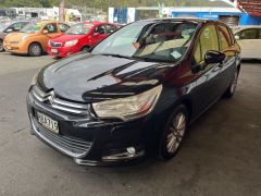 Photo of the vehicle Citroen C4