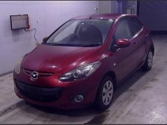 Photo of the vehicle Mazda Demio