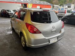 Photo of the vehicle Nissan Tiida