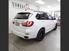 Photo of the vehicle BMW X5