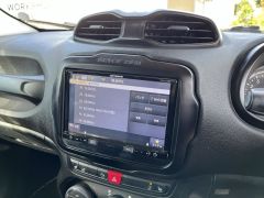 Photo of the vehicle Jeep Renegade