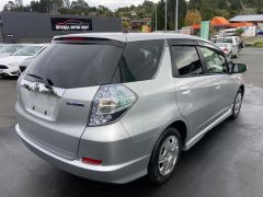 Photo of the vehicle Honda Fit