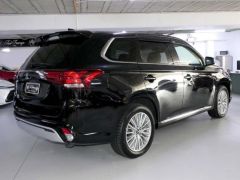 Photo of the vehicle Mitsubishi Outlander