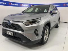 Photo of the vehicle Toyota RAV4