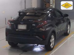 Photo of the vehicle Toyota C-HR