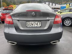 Photo of the vehicle Suzuki Kizashi