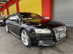 Photo of the vehicle Audi S5