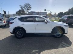 Photo of the vehicle Mazda CX-5