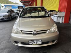 Photo of the vehicle Toyota Platz