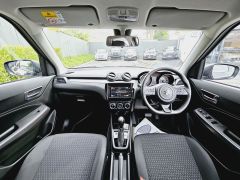 Photo of the vehicle Suzuki Swift