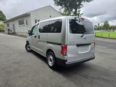 Photo of the vehicle Nissan NV200