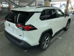 Photo of the vehicle Toyota RAV4