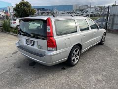 Photo of the vehicle Volvo V70