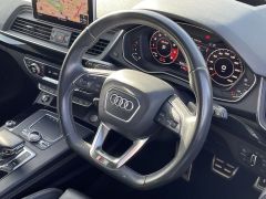 Photo of the vehicle Audi SQ5