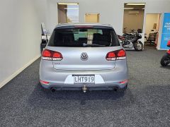 Photo of the vehicle Volkswagen Golf