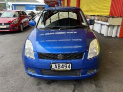 Photo of the vehicle Suzuki Swift