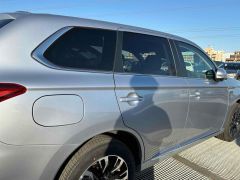 Photo of the vehicle Mitsubishi Outlander