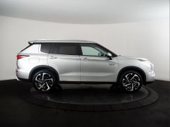 Photo of the vehicle Mitsubishi Outlander