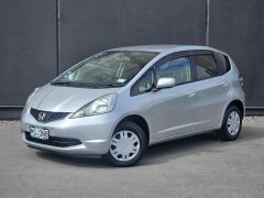 Photo of the vehicle Honda Fit