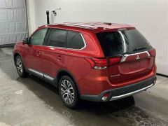 Photo of the vehicle Mitsubishi Outlander