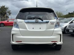 Photo of the vehicle Honda Fit