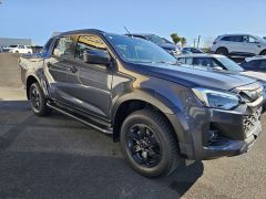 Photo of the vehicle Isuzu D-Max