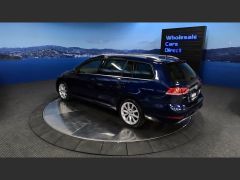 Photo of the vehicle Volkswagen Golf