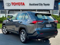 Photo of the vehicle Toyota RAV4