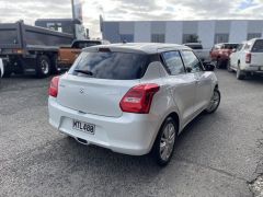 Photo of the vehicle Suzuki Swift