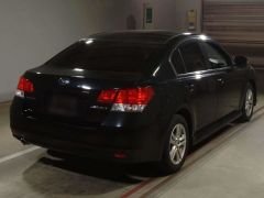 Photo of the vehicle Subaru Legacy