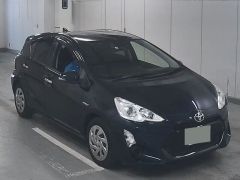 Photo of the vehicle Toyota Aqua