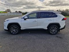 Photo of the vehicle Toyota RAV4