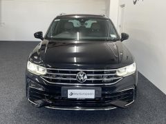 Photo of the vehicle Volkswagen Tiguan