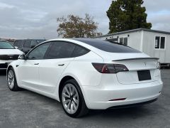 Photo of the vehicle Tesla Model 3