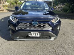 Photo of the vehicle Toyota RAV4