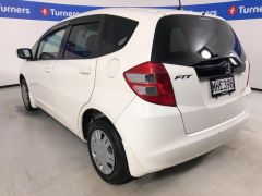 Photo of the vehicle Honda Fit