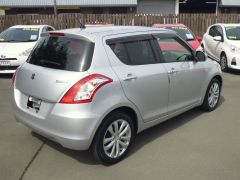 Photo of the vehicle Suzuki Swift