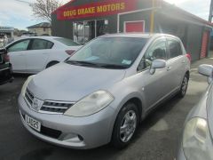 Photo of the vehicle Nissan Tiida