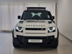 Photo of the vehicle Land Rover Defender