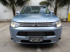 Photo of the vehicle Mitsubishi Outlander