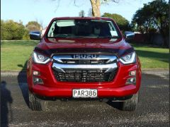 Photo of the vehicle Isuzu D-Max