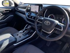 Photo of the vehicle Toyota Highlander