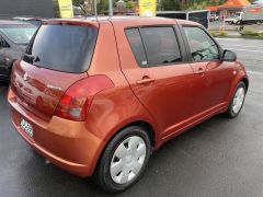 Photo of the vehicle Suzuki Swift