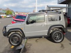 Photo of the vehicle Suzuki Jimny