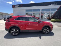 Photo of the vehicle Mitsubishi Eclipse Cross