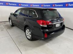 Photo of the vehicle Subaru Outback