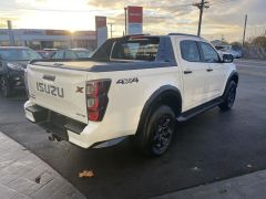 Photo of the vehicle Isuzu D-Max