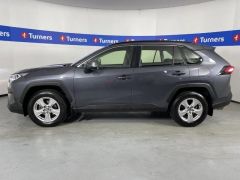 Photo of the vehicle Toyota RAV4