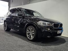 Photo of the vehicle BMW X5