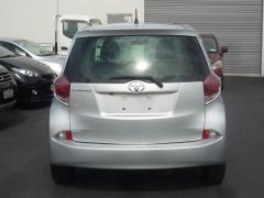 Photo of the vehicle Toyota Ractis